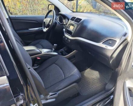 Додж Джорни 2015 в Киеве на Automoto.ua Черный Додж Джорни, объемом двигателя 2.36 л и пробегом 209 тыс. км за 10000 $, фото 9 на Automoto.ua