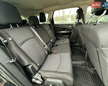 Черный Додж Джорни, объемом двигателя 3.6 л и пробегом 250 тыс. км за 10500 $, фото 17 на Automoto.ua