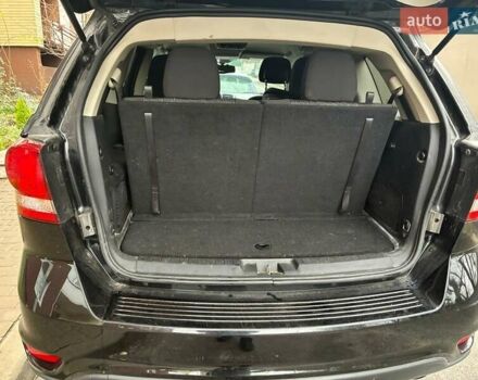 Черный Додж Джорни, объемом двигателя 2.36 л и пробегом 352 тыс. км за 9000 $, фото 8 на Automoto.ua