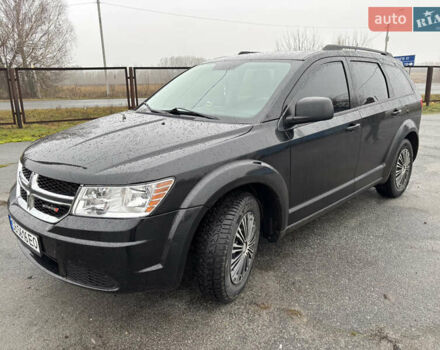 Черный Додж Джорни, объемом двигателя 2.36 л и пробегом 210 тыс. км за 9900 $, фото 3 на Automoto.ua