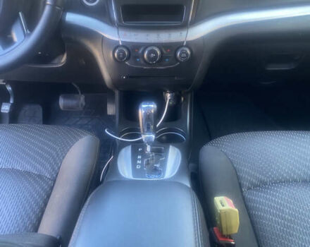 Черный Додж Джорни, объемом двигателя 3.6 л и пробегом 255 тыс. км за 12000 $, фото 20 на Automoto.ua