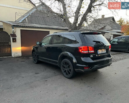 Додж Джорни 2015 в Белой Церкве на Automoto.ua Черный Додж Джорни, объемом двигателя 2.36 л и пробегом 195 тыс. км за 11500 $, фото 2 на Automoto.ua
