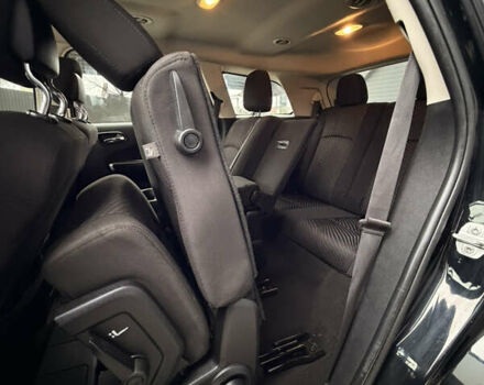 Черный Додж Джорни, объемом двигателя 2.36 л и пробегом 161 тыс. км за 9900 $, фото 46 на Automoto.ua