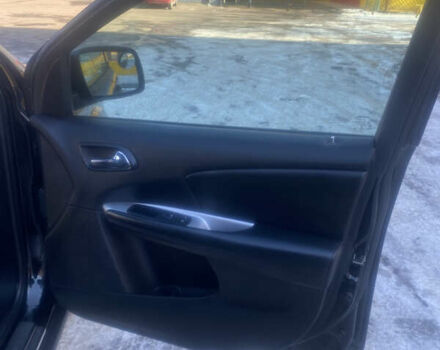 Черный Додж Джорни, объемом двигателя 3.6 л и пробегом 255 тыс. км за 12000 $, фото 15 на Automoto.ua