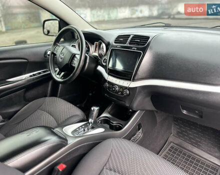 Черный Додж Джорни, объемом двигателя 3.6 л и пробегом 250 тыс. км за 10500 $, фото 13 на Automoto.ua