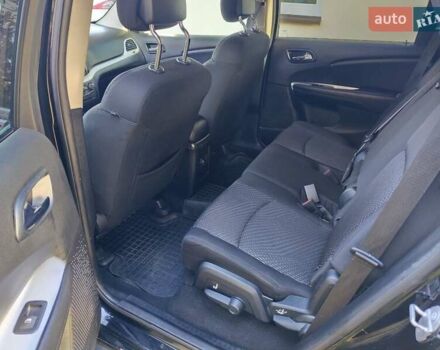 Додж Джорни 2015 в Киеве на Automoto.ua Черный Додж Джорни, объемом двигателя 2.36 л и пробегом 209 тыс. км за 10000 $, фото 7 на Automoto.ua