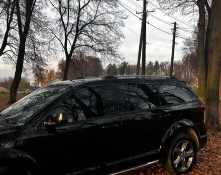 Черный Додж Джорни, объемом двигателя 2.36 л и пробегом 180 тыс. км за 11800 $, фото 6 на Automoto.ua