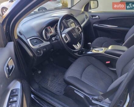 Додж Джорни 2015 в Киеве на Automoto.ua Черный Додж Джорни, объемом двигателя 2.36 л и пробегом 209 тыс. км за 10000 $, фото 6 на Automoto.ua