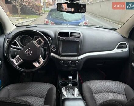 Черный Додж Джорни, объемом двигателя 2.36 л и пробегом 352 тыс. км за 9000 $, фото 10 на Automoto.ua