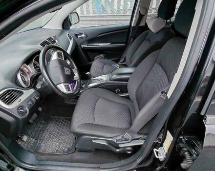 Чорний Додж Джорні, об'ємом двигуна 2.36 л та пробігом 183 тис. км за 9500 $, фото 2 на Automoto.ua