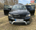 Черный Додж Джорни, объемом двигателя 2.36 л и пробегом 220 тыс. км за 11000 $, фото 1 на Automoto.ua