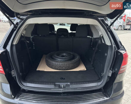 Чорний Додж Джорні, об'ємом двигуна 2.36 л та пробігом 198 тис. км за 8500 $, фото 13 на Automoto.ua