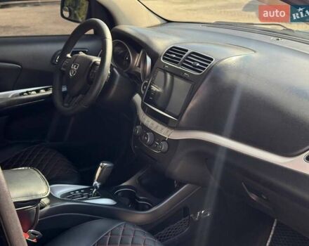 Чорний Додж Джорні, об'ємом двигуна 3.61 л та пробігом 227 тис. км за 10500 $, фото 35 на Automoto.ua