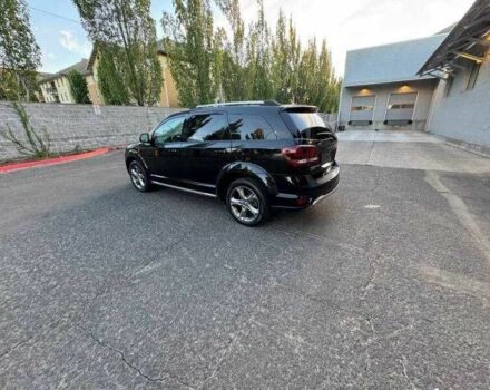 Черный Додж Джорни, объемом двигателя 2.4 л и пробегом 92 тыс. км за 2400 $, фото 2 на Automoto.ua