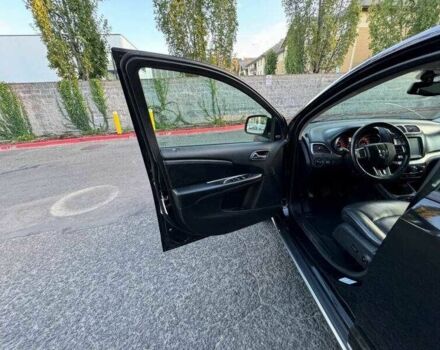 Черный Додж Джорни, объемом двигателя 2.4 л и пробегом 92 тыс. км за 2400 $, фото 9 на Automoto.ua