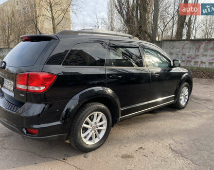 Чорний Додж Джорні, об'ємом двигуна 2.36 л та пробігом 172 тис. км за 10700 $, фото 2 на Automoto.ua