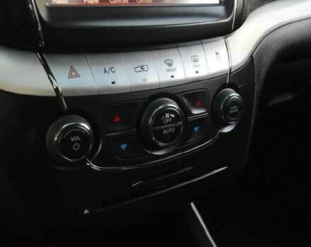 Черный Додж Джорни, объемом двигателя 2.4 л и пробегом 159 тыс. км за 8400 $, фото 15 на Automoto.ua