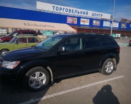 Черный Додж Джорни, объемом двигателя 2.4 л и пробегом 172 тыс. км за 10000 $, фото 1 на Automoto.ua
