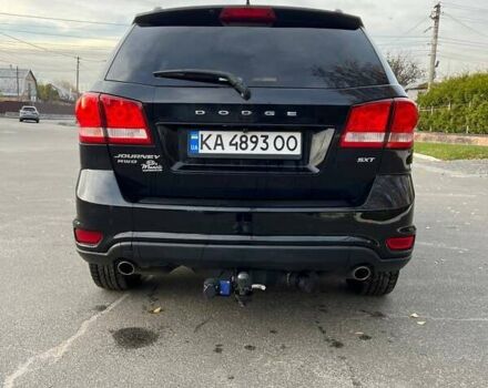 Черный Додж Джорни, объемом двигателя 3.6 л и пробегом 206 тыс. км за 13800 $, фото 4 на Automoto.ua
