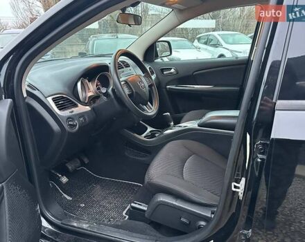 Чорний Додж Джорні, об'ємом двигуна 3.6 л та пробігом 133 тис. км за 10800 $, фото 9 на Automoto.ua