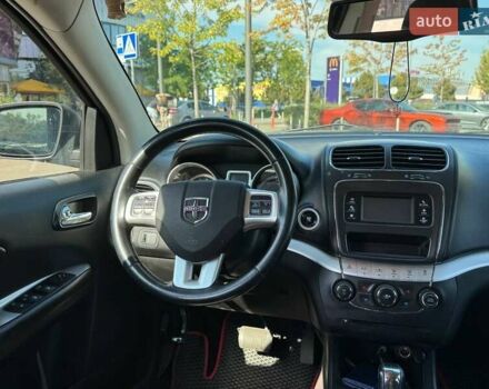 Чорний Додж Джорні, об'ємом двигуна 2.36 л та пробігом 148 тис. км за 8490 $, фото 11 на Automoto.ua