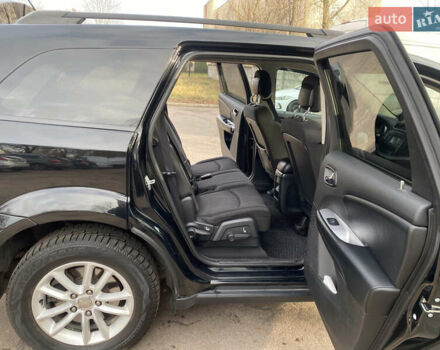 Чорний Додж Джорні, об'ємом двигуна 2.36 л та пробігом 172 тис. км за 10700 $, фото 8 на Automoto.ua