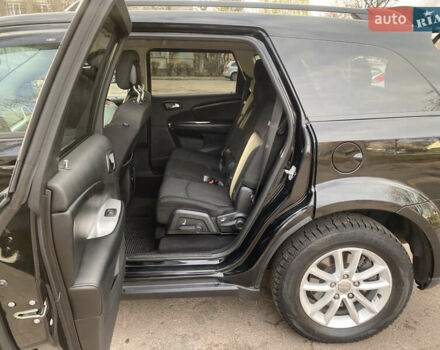 Чорний Додж Джорні, об'ємом двигуна 2.36 л та пробігом 172 тис. км за 10700 $, фото 7 на Automoto.ua