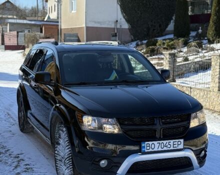 Черный Додж Джорни, объемом двигателя 2.4 л и пробегом 142 тыс. км за 11200 $, фото 2 на Automoto.ua