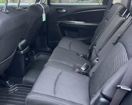 Черный Додж Джорни, объемом двигателя 2.36 л и пробегом 151 тыс. км за 12799 $, фото 11 на Automoto.ua