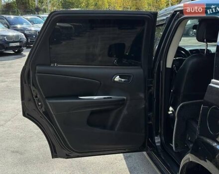 Чорний Додж Джорні, об'ємом двигуна 3.61 л та пробігом 227 тис. км за 10500 $, фото 26 на Automoto.ua