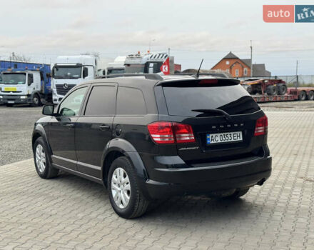 Чорний Додж Джорні, об'ємом двигуна 2.36 л та пробігом 198 тис. км за 8500 $, фото 4 на Automoto.ua