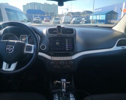 Черный Додж Джорни, объемом двигателя 2.4 л и пробегом 172 тыс. км за 10000 $, фото 5 на Automoto.ua