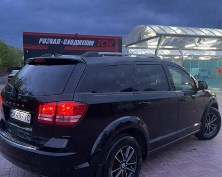 Черный Додж Джорни, объемом двигателя 2.36 л и пробегом 151 тыс. км за 12799 $, фото 2 на Automoto.ua