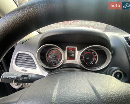 Чорний Додж Джорні, об'ємом двигуна 2.36 л та пробігом 172 тис. км за 10700 $, фото 16 на Automoto.ua