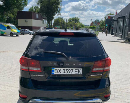 Черный Додж Джорни, объемом двигателя 2.4 л и пробегом 157 тыс. км за 12200 $, фото 3 на Automoto.ua