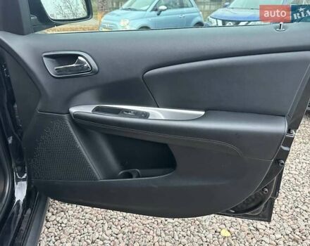 Чорний Додж Джорні, об'ємом двигуна 3.6 л та пробігом 133 тис. км за 10800 $, фото 28 на Automoto.ua