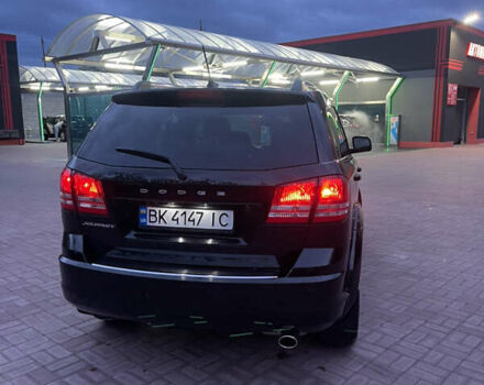 Черный Додж Джорни, объемом двигателя 2.36 л и пробегом 151 тыс. км за 12799 $, фото 4 на Automoto.ua