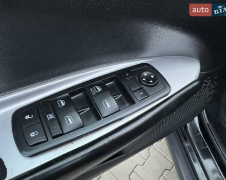 Чорний Додж Джорні, об'ємом двигуна 2.36 л та пробігом 198 тис. км за 8500 $, фото 9 на Automoto.ua