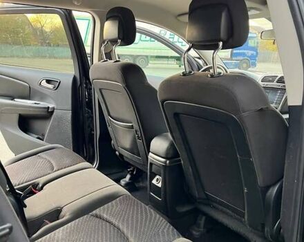 Черный Додж Джорни, объемом двигателя 3.6 л и пробегом 206 тыс. км за 13800 $, фото 8 на Automoto.ua