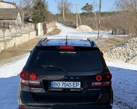 Черный Додж Джорни, объемом двигателя 2.4 л и пробегом 142 тыс. км за 11200 $, фото 3 на Automoto.ua