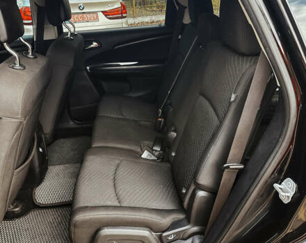 Чорний Додж Джорні, об'ємом двигуна 2.4 л та пробігом 120 тис. км за 11500 $, фото 17 на Automoto.ua