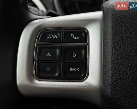 Чорний Додж Джорні, об'ємом двигуна 2.4 л та пробігом 130 тис. км за 11500 $, фото 33 на Automoto.ua