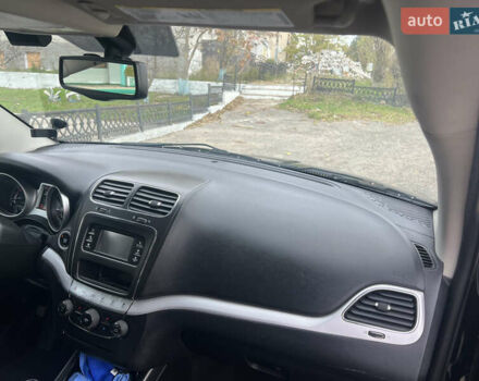 Черный Додж Джорни, объемом двигателя 2.36 л и пробегом 188 тыс. км за 10000 $, фото 11 на Automoto.ua