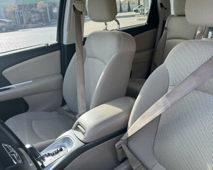 Черный Додж Джорни, объемом двигателя 2.36 л и пробегом 118 тыс. км за 13000 $, фото 21 на Automoto.ua