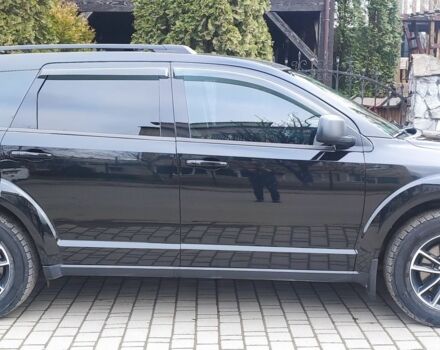 Черный Додж Джорни, объемом двигателя 0 л и пробегом 69 тыс. км за 12700 $, фото 2 на Automoto.ua