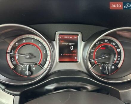 Черный Додж Джорни, объемом двигателя 2.36 л и пробегом 197 тыс. км за 13500 $, фото 16 на Automoto.ua