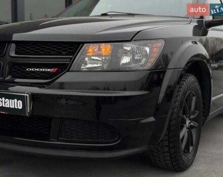 Чорний Додж Джорні, об'ємом двигуна 2.4 л та пробігом 130 тис. км за 11500 $, фото 12 на Automoto.ua