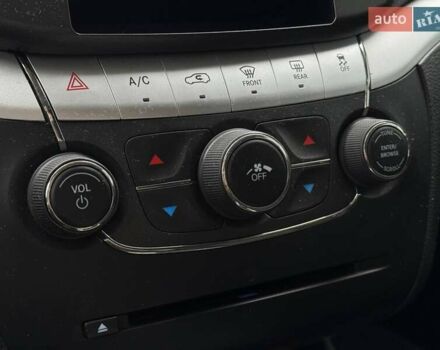 Чорний Додж Джорні, об'ємом двигуна 2.4 л та пробігом 130 тис. км за 11500 $, фото 39 на Automoto.ua