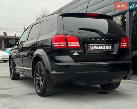 Чорний Додж Джорні, об'ємом двигуна 2.4 л та пробігом 130 тис. км за 11500 $, фото 18 на Automoto.ua