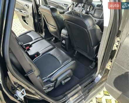 Черный Додж Джорни, объемом двигателя 2.36 л и пробегом 197 тыс. км за 13500 $, фото 24 на Automoto.ua